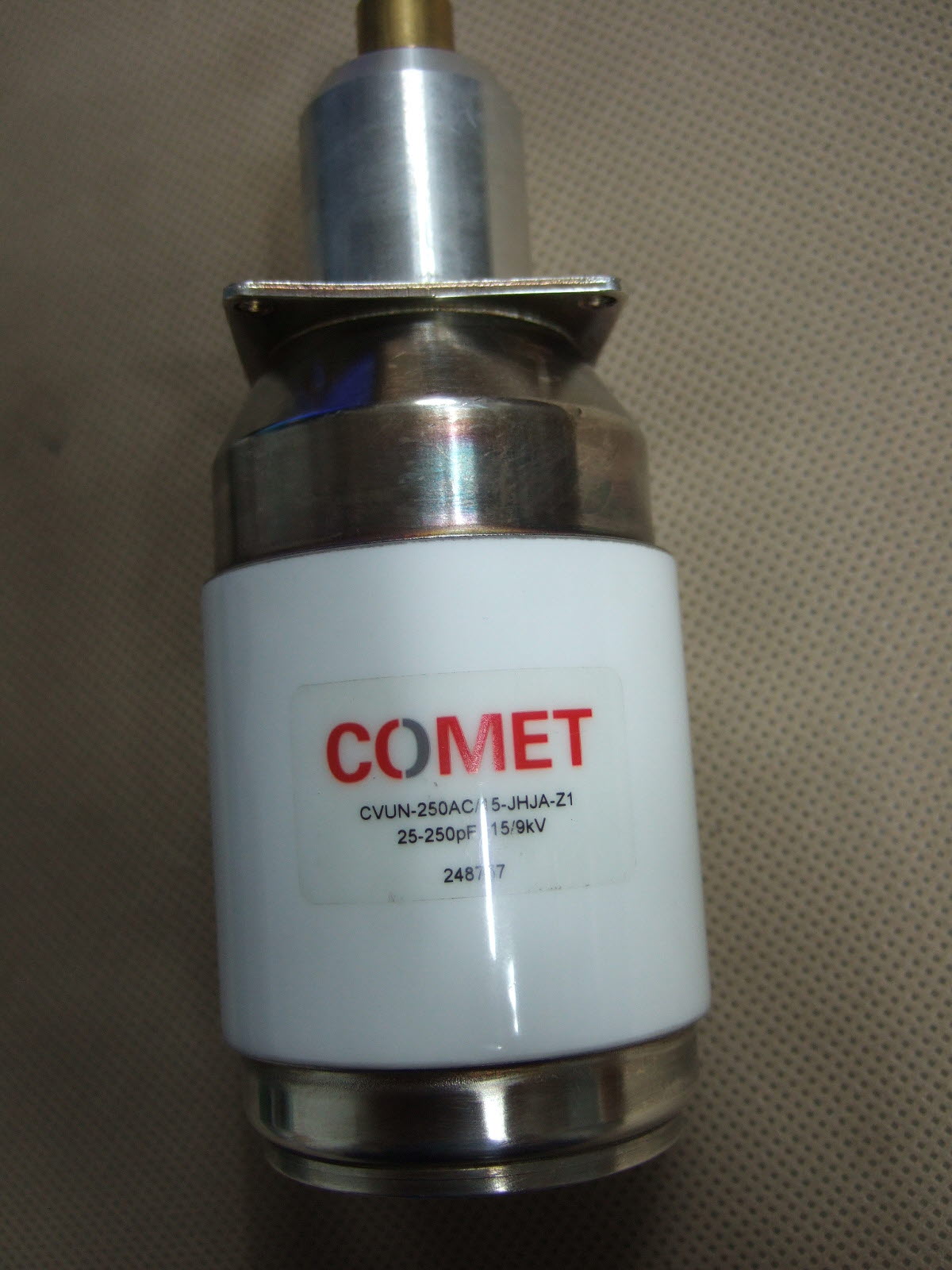 COMET CVUN-250AC-2.JPG
