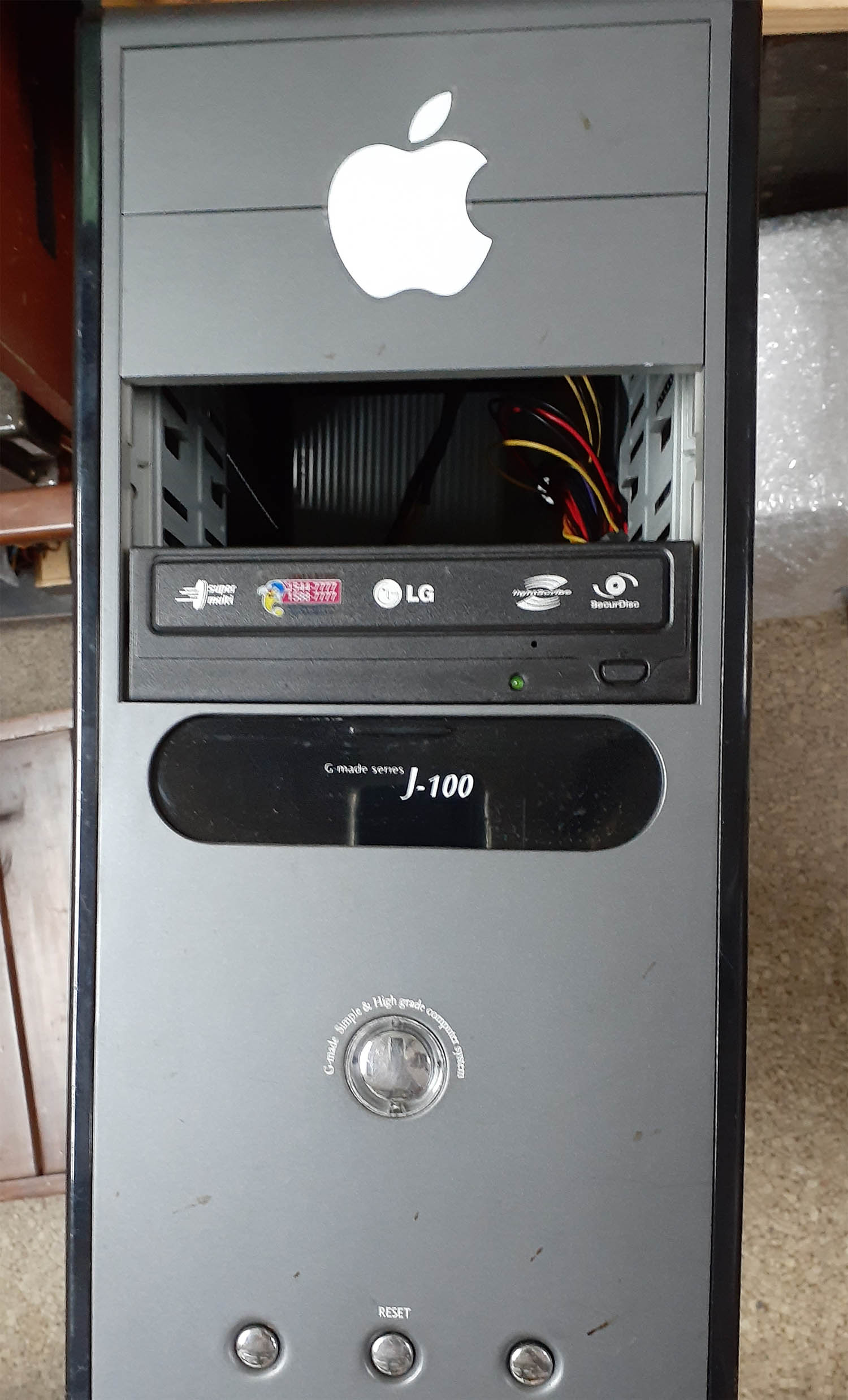 Com Gigabyte 111.jpg