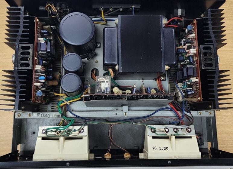 20251009_Maranz Model 170DC_3250_5.jpg