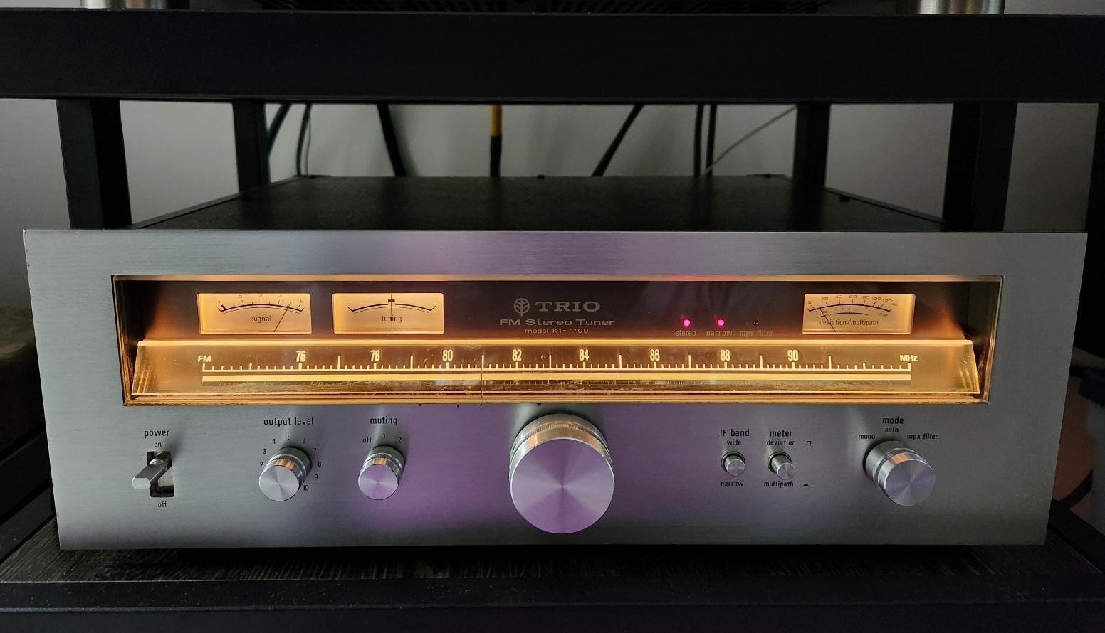 TORIO FM Stereo Tuner KT-7700-
