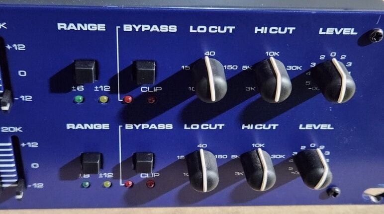 MA Mclelland GE-62 Dual 31 Band Graphic Equalizer 이퀄라이저 (3).jpg