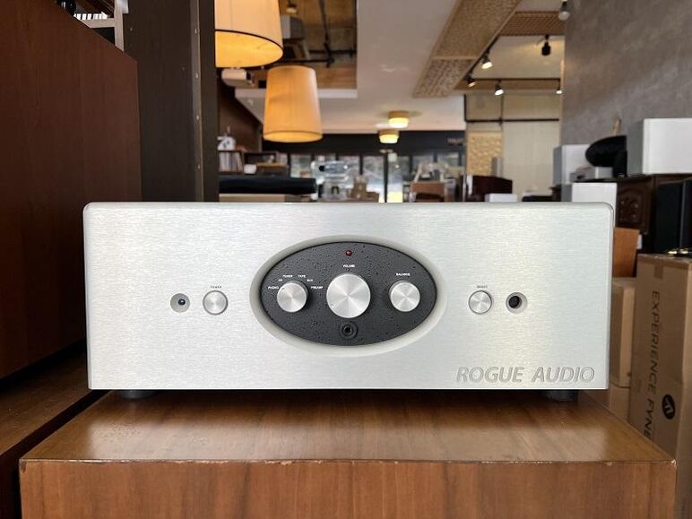 ROGUE AUDIO TEMPEST III (8).JPG