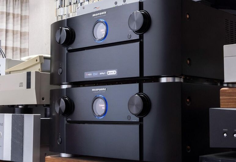 MARANTZ AV8805A 5.jpg