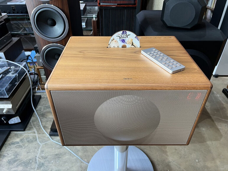 GENEVA MODEL L 7.jpg