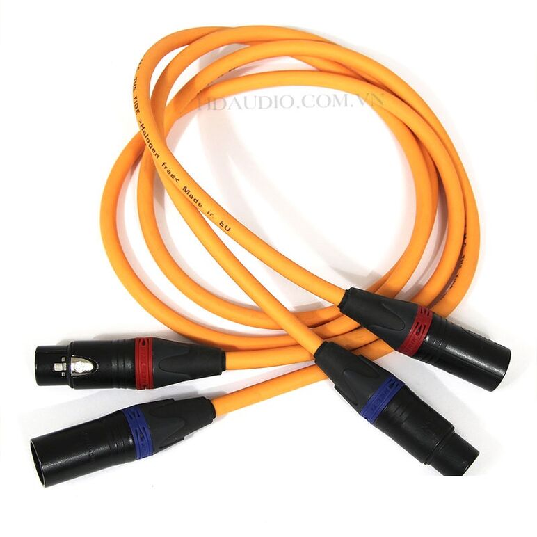 VAN DEN HUL D-102 III HYBRID 2.jpg