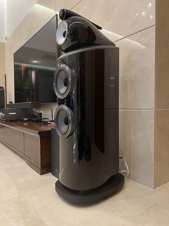 B&W 803 D4 BLACK (4).JPG