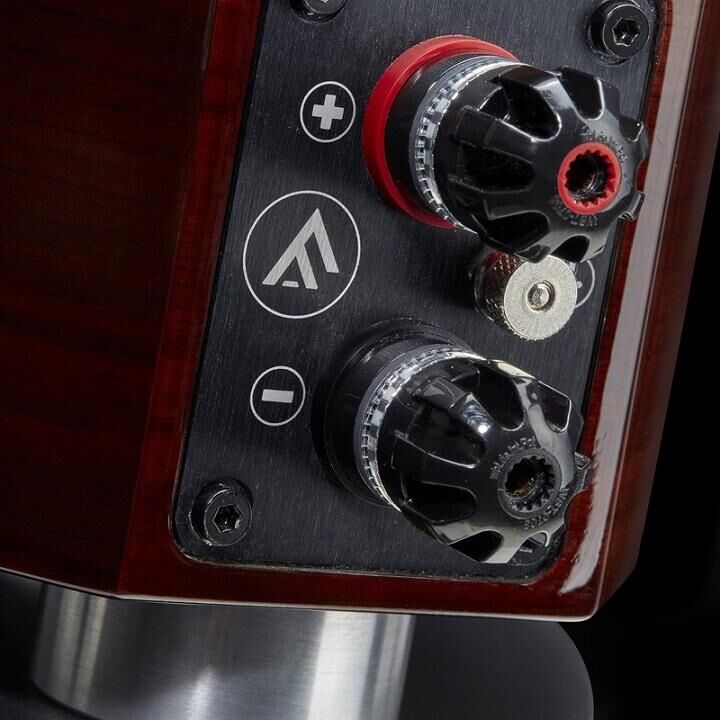 fyne audio f1-5 11.jpg