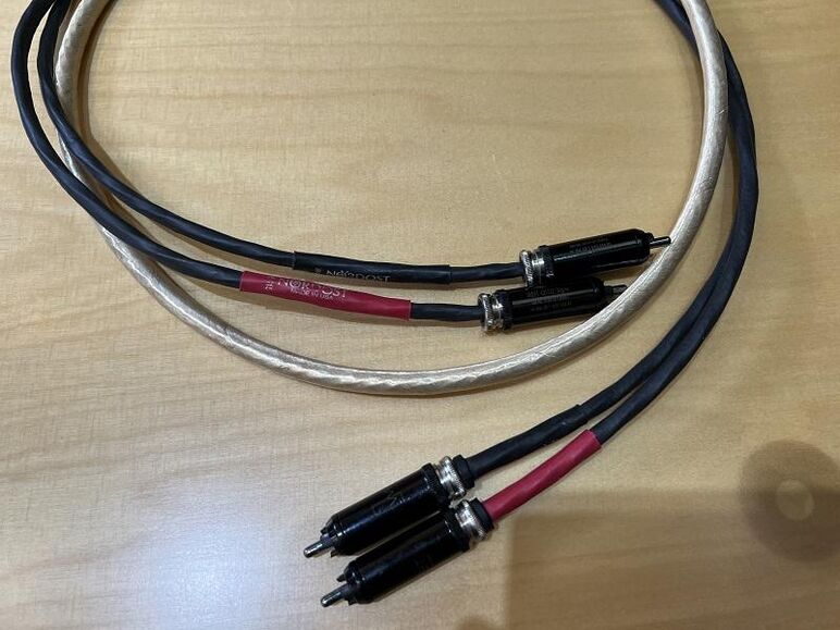 NORDOST VALHALLA PHONO (11).JPG