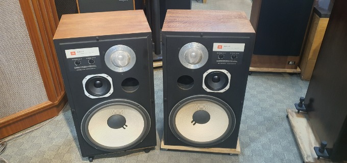 JBL L112 D1.jpg