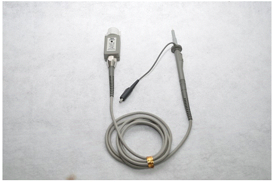 Tektronix P6137 400 MHz 3.GIF
