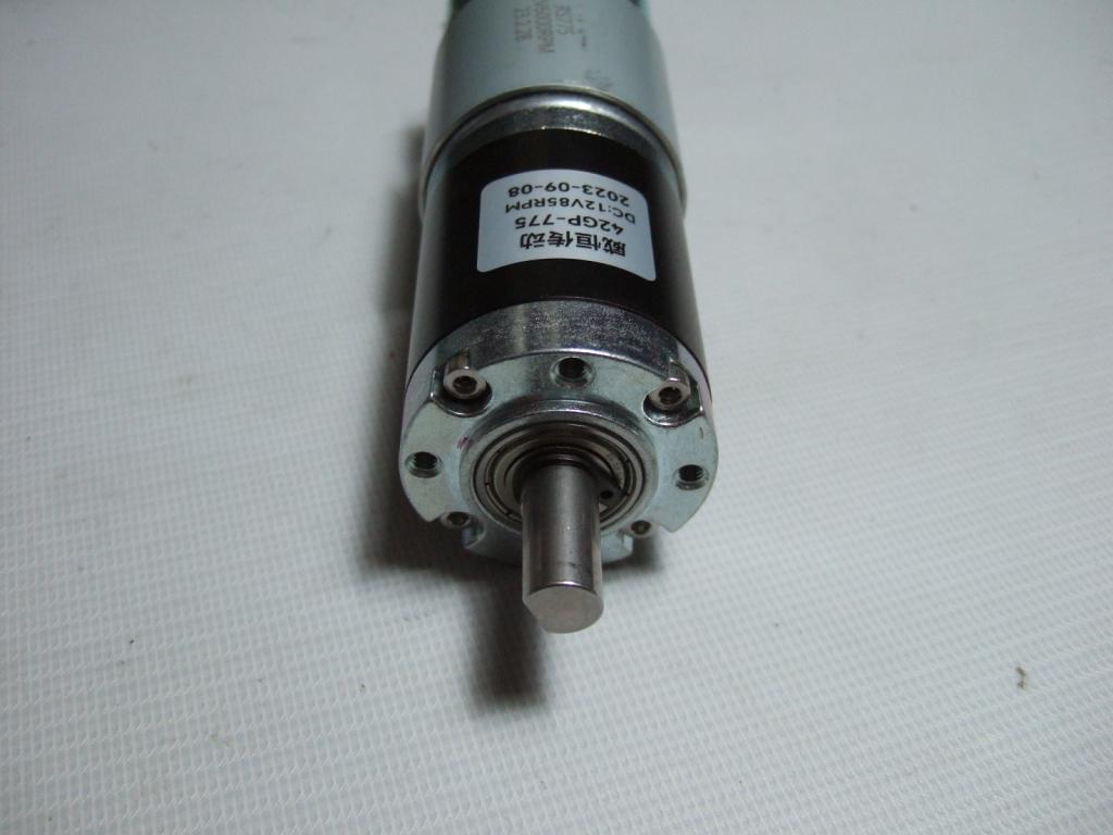 MOTOR 42GP775-4.JPG